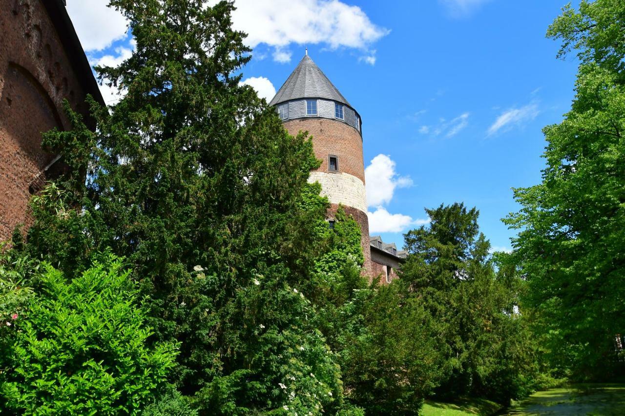 Ferienhaus Burgblick Brueggen Экстерьер фото